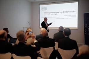 Dominik Rohrmus stellt Manufacturing-X vor.